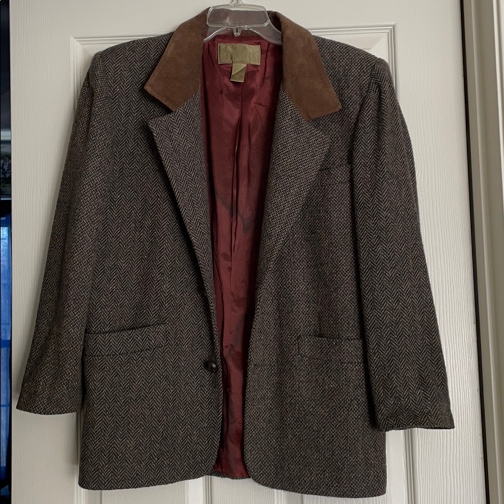 Retro equestrian/professorial blazer